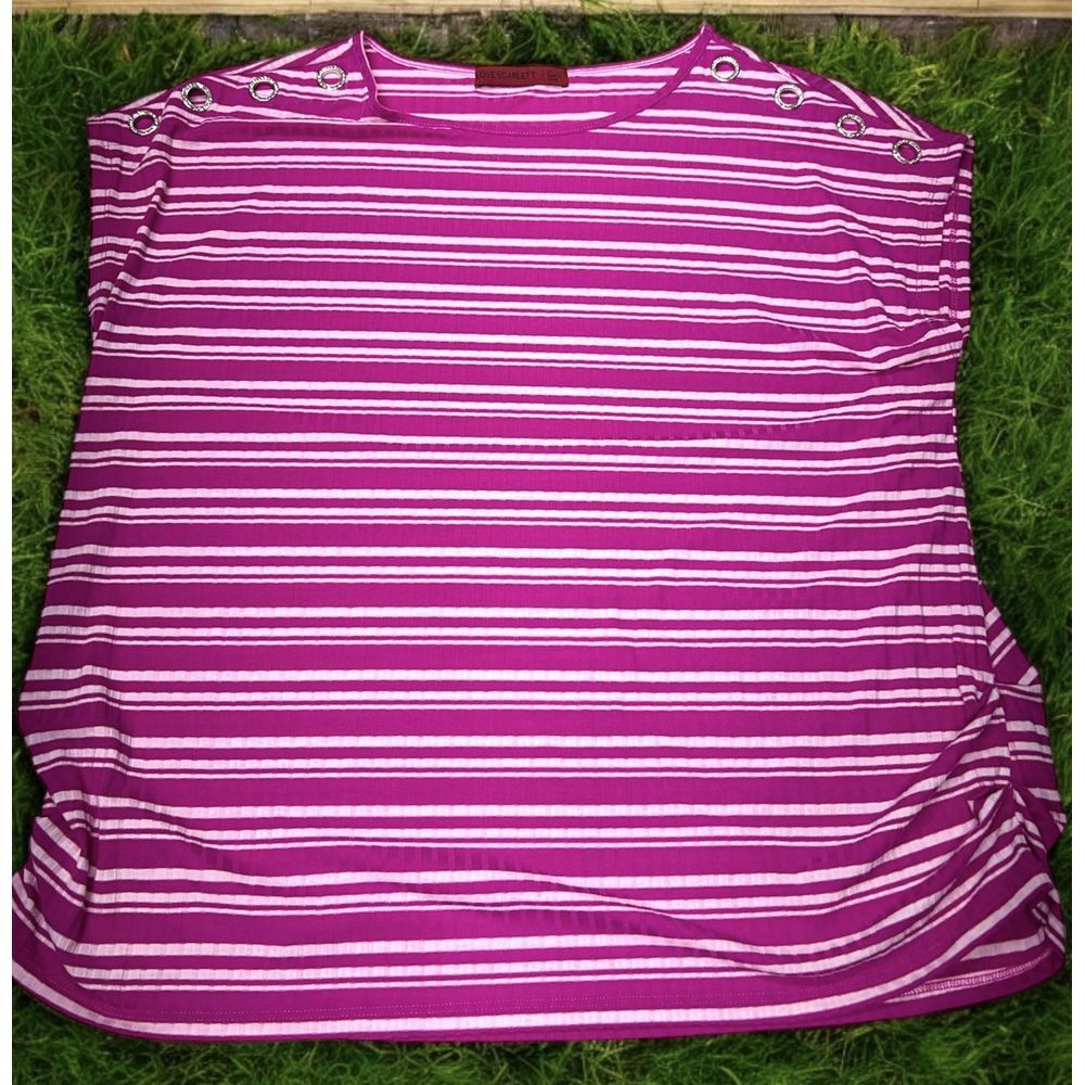 Love Scarlett‎ Women's Plus Size 1X Pink White Striped, Short Sleeve Top Cute!!